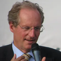 Portrait of Wolfgang Schuster