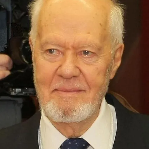 Portrait of Fred Bruemmer