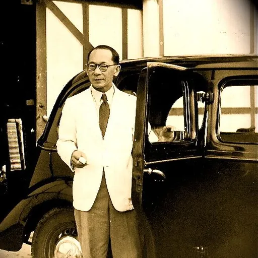 Portrait of Robert Victor Evan Wong