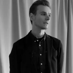 Portrait of Chris Lamb