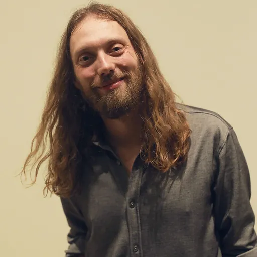 Portrait of Mike Dawes