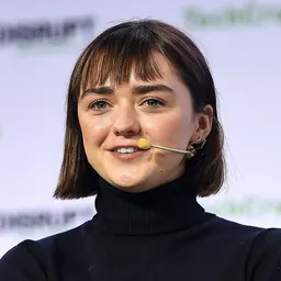 Portrait of Maisie Williams