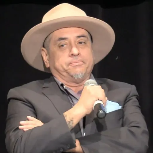 Portrait of Richard Montoya