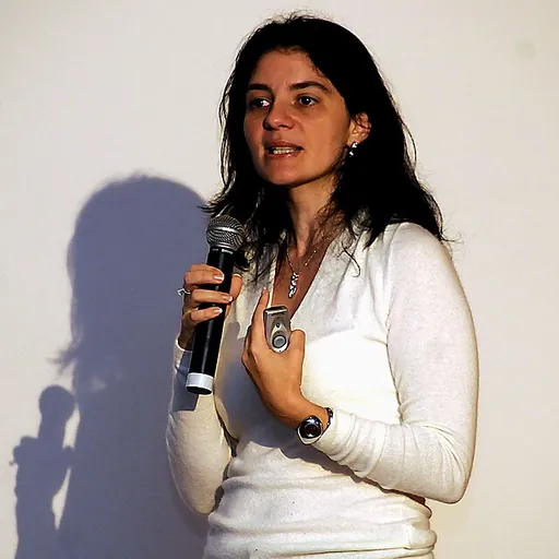 Portrait of Suzana Herculano-Houzel