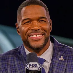 Portrait of Michael Strahan