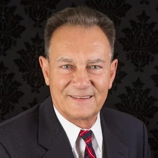 Portrait of Ned Mamula