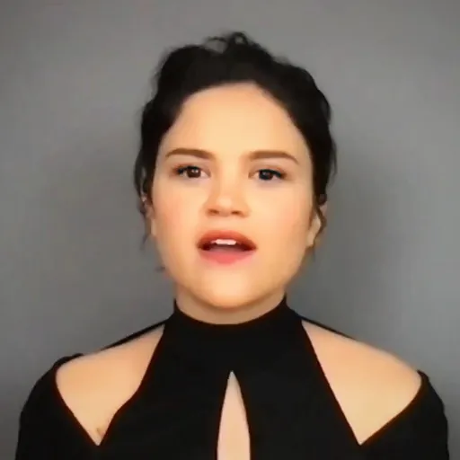 Portrait of Victoria Moroles