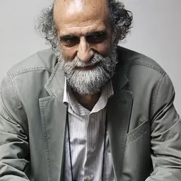 Portrait of Karim Akbari Mobarakeh