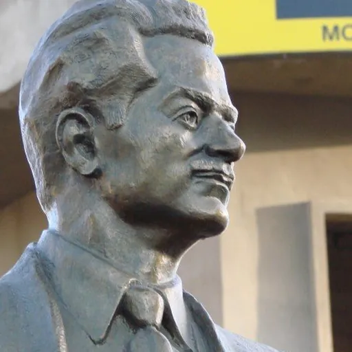 Portrait of Hassan Kamel Al-Sabbah