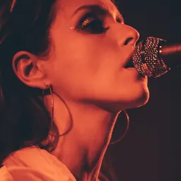 Portrait of Tess Parks