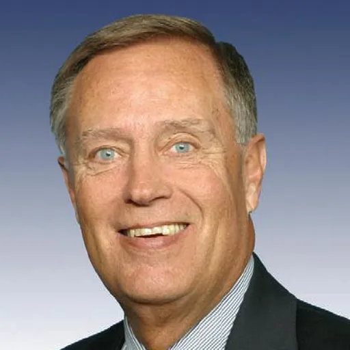 Portrait of Mike Oxley