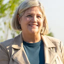 Portrait of Andrea Horwath