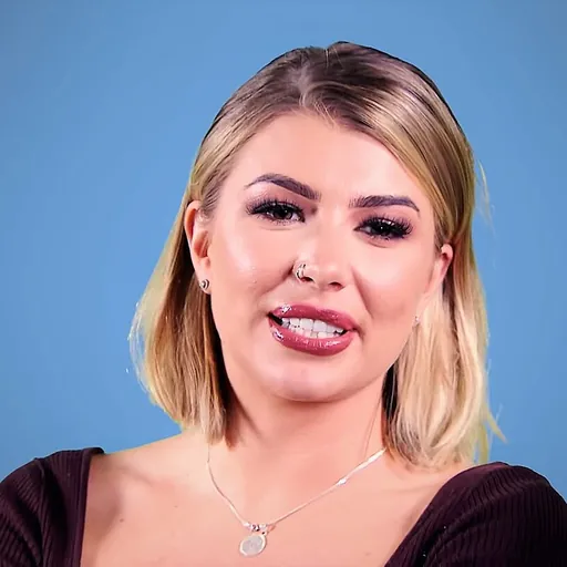 Portrait of Olivia Buckland