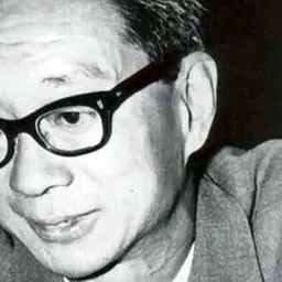 Portrait of Loke Wan Tho