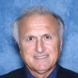Portrait of Elhanan Glazer