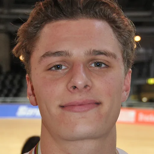 Portrait of Matthew Richardson