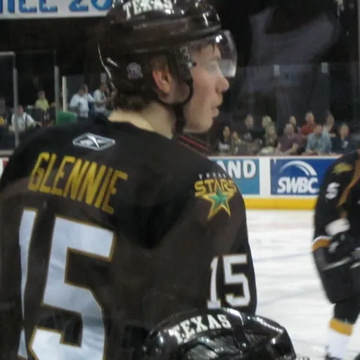 Portrait of Scott Glennie
