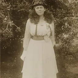 Portrait of Elizabeth Thacher Kent