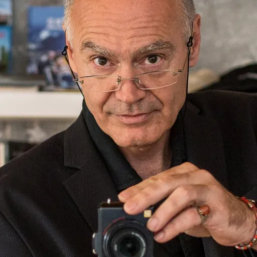 Portrait of Dominique Othenin-Girard