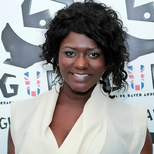 Portrait of Dentaa