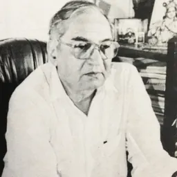 Portrait of Harindra Dave