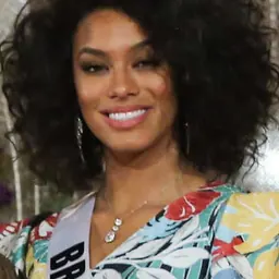 Portrait of Raíssa Santana