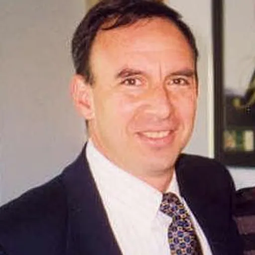 Portrait of Andrew Tobias
