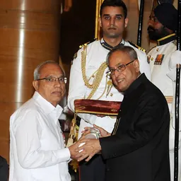 Portrait of Kiritkumar Mansukhlal Acharya