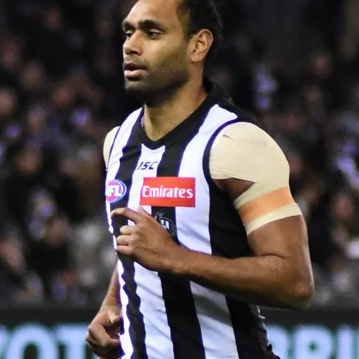 Portrait of Travis Varcoe