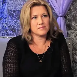 Portrait of Melissa Disney