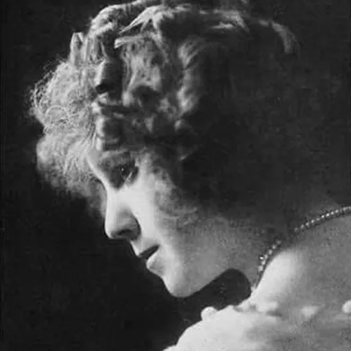Portrait of Mignon Anderson