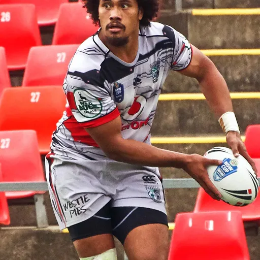 Portrait of Sione Lousi