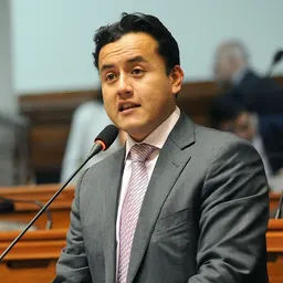 Portrait of Richard Acuña