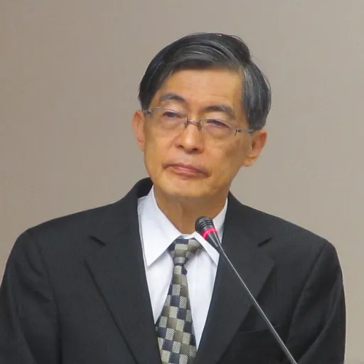 Portrait of Wei Kuo-yen