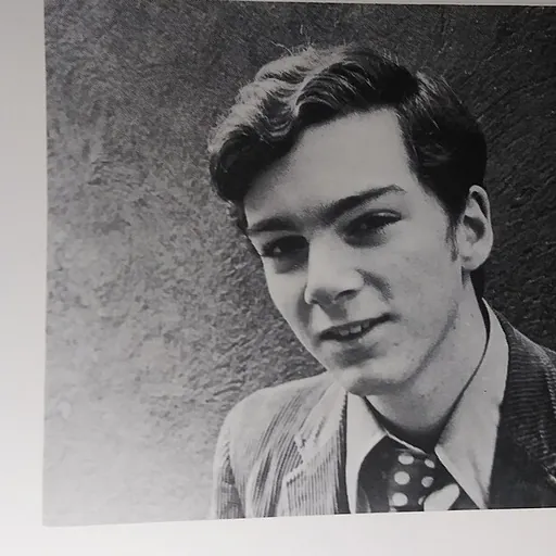 Portrait of Michael Shnayerson