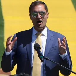 Portrait of Dave Kaval