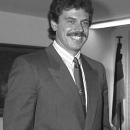 Portrait of Jürgen Hingsen
