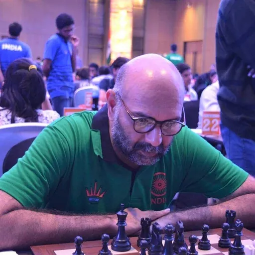 Portrait of Praveen Thipsay