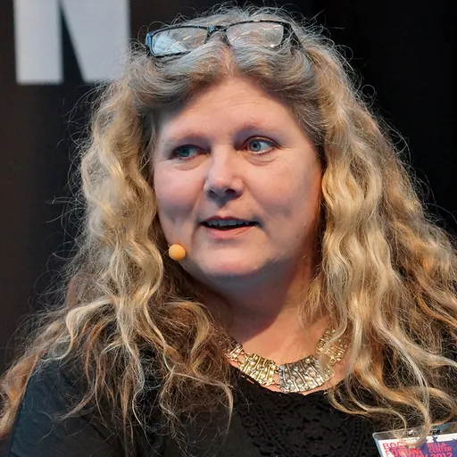 Portrait of Lene Kaaberbøl