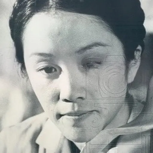Portrait of Freda Foh Shen