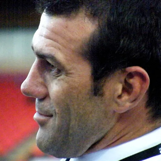 Portrait of Scott Sattler