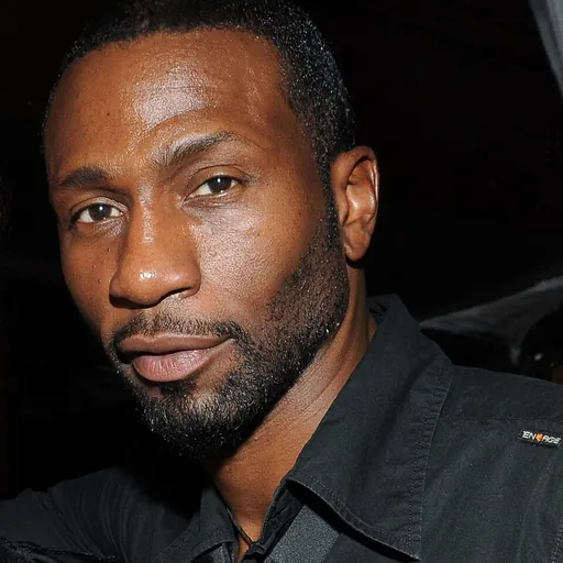 Portrait of Leon Robinson