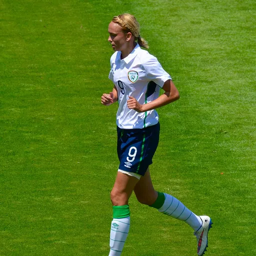 Portrait of Stephanie Roche