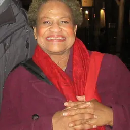 Portrait of Michelle Hurst