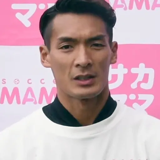Portrait of Tomoaki Makino