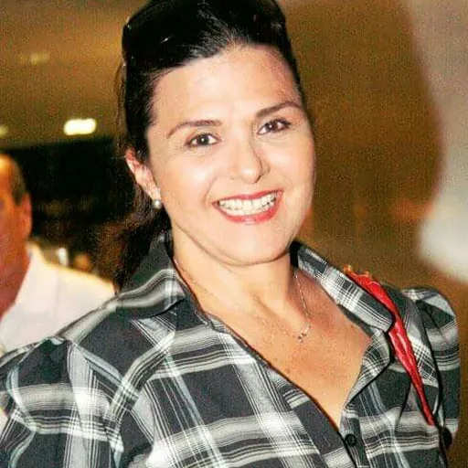 Portrait of Elizângela