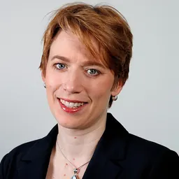 Portrait of Andrea Lindlohr