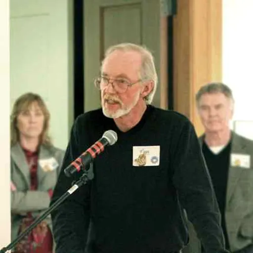 Portrait of Mark Chamberlain