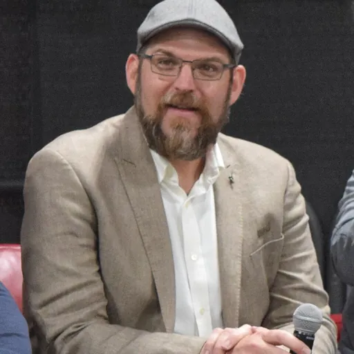 Portrait of Steve J. Palmer
