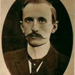 Portrait of Robert Gillon